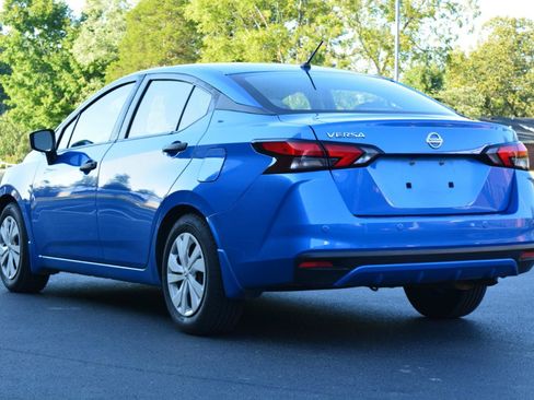 Used 2020 Nissan Versa S FWD image 7