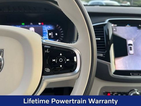 Certified 2025 Volvo XC90 B5 Plus w/ Protection Package Premier AWD/4WD image 18