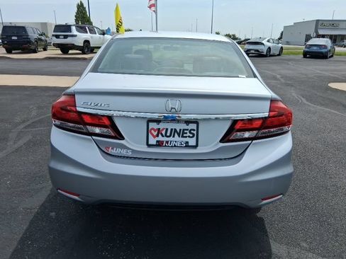 Used 2013 Honda Civic LX image 3