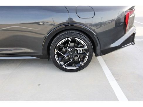 Used 2025 Kia K4 GT-Line w/ GT-Line Premium Package image 33