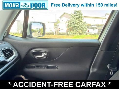 Used 2021 Jeep Renegade Latitude FWD image 29