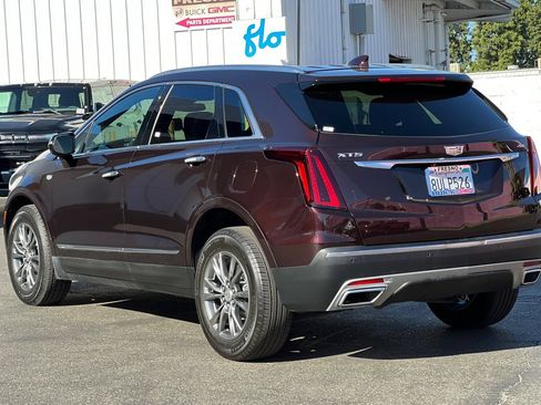 Used 2021 Cadillac XT5 Premium Luxury FWD image 7