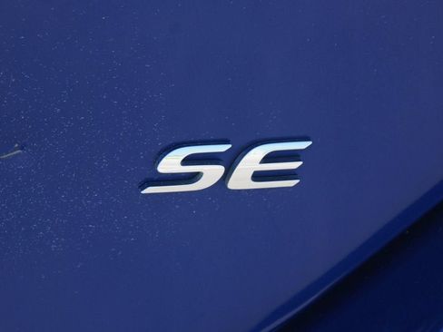 Used 2019 Toyota Corolla SE FWD image 14