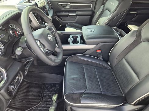 Used 2025 RAM 1500 Laramie w/ Sport Appearance Package image 12