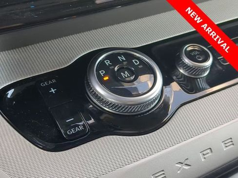 Used 2025 Ford Expedition Max Active image 12