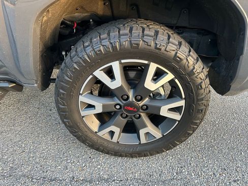 Used 2025 Toyota 4Runner TRD Sport Premium AWD/4WD image 10