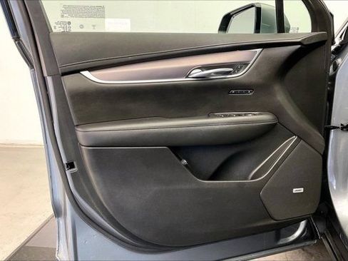Used 2021 Cadillac XT6 Luxury FWD image 26