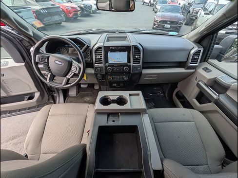 Used 2017 Ford F150 XLT w/ Equipment Group 302A Luxury AWD/4WD image 16