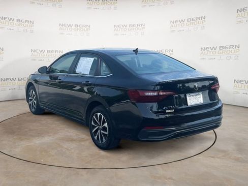 Used 2024 Volkswagen Jetta S FWD image 3