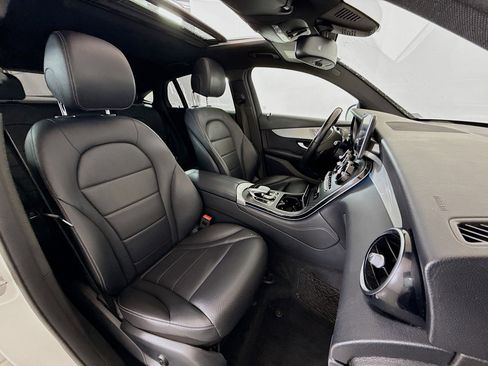 Used 2019 Mercedes-Benz GLC 300 4MATIC Coupe image 28