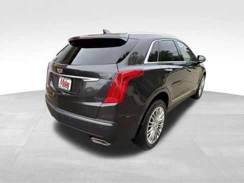 Used 2018 Cadillac XT5 Luxury w/ Driver Awareness Package AWD/4WD image 4