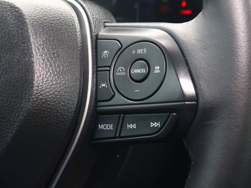 Used 2026 Toyota Corolla SE FWD image 22