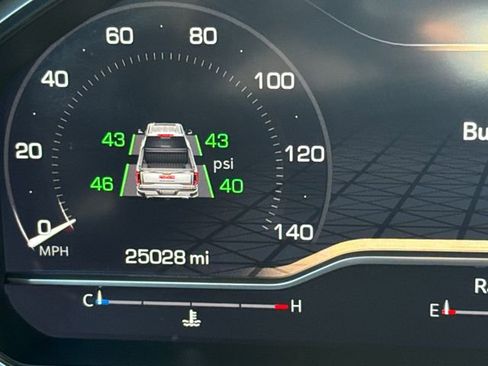 Used 2025 GMC Sierra 1500 AT4X image 30