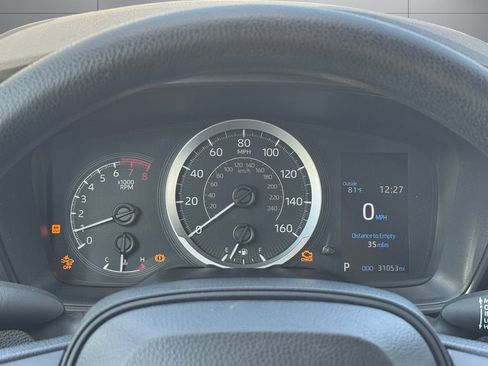 Used 2021 Toyota Corolla LE FWD image 14