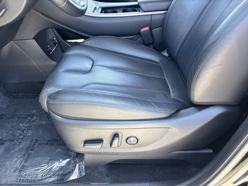 Used 2022 Hyundai Palisade SEL w/ 8P Bench Seat Package FWD image 19