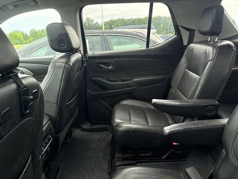 Used 2018 Chevrolet Traverse LT AWD/4WD image 10
