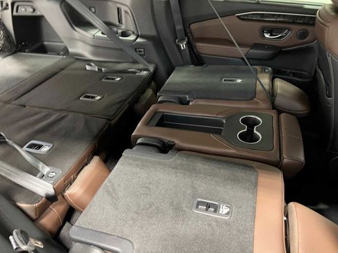 New 2025 Honda Pilot Elite image 40