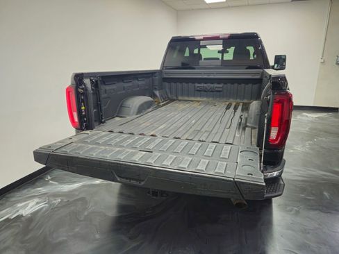 Used 2020 GMC Sierra 2500 SLT w/ SLT Premium Plus Package AWD/4WD image 6