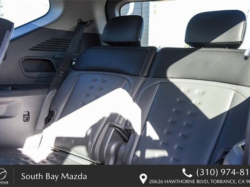 Used 2024 Kia EV9 Wind image 19