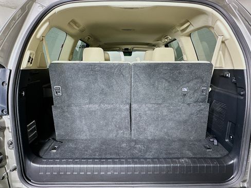 Used 2023 Lexus GX 460 Premium image 31