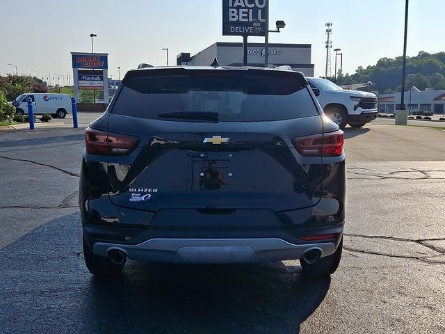 Used 2024 Chevrolet Blazer LT w/ Convenience Package FWD image 5