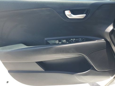 Used 2021 Kia Rio S FWD image 18