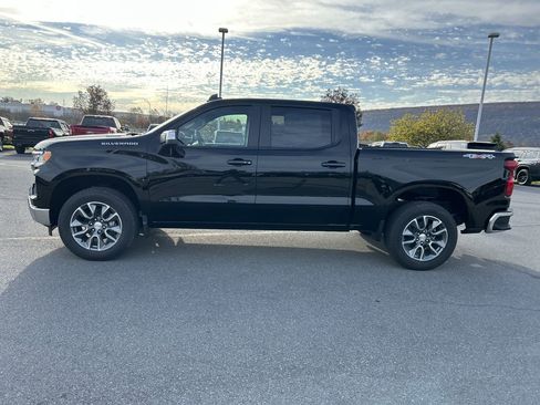 New 2026 Chevrolet Silverado 1500 LT image 4