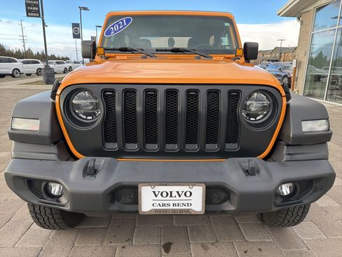 Used 2021 Jeep Wrangler Sport S image 6