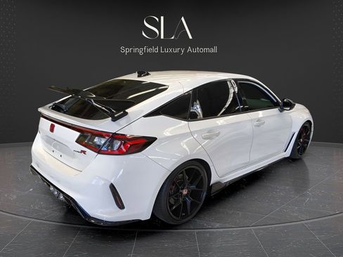 Used 2024 Honda Civic Type R image 7