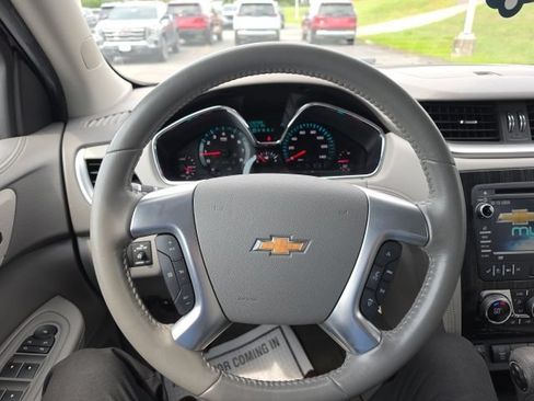 Certified 2016 Chevrolet Traverse LT FWD image 14