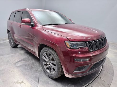 Used 2018 Jeep Grand Cherokee High Altitude image 3