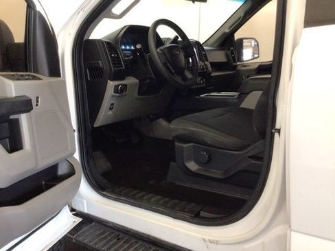 Used 2018 Ford F150 XL w/ Equipment Group 101A Mid AWD/4WD image 16