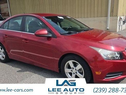 Used 2012 Chevrolet Cruze LT FWD image 3