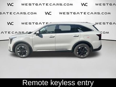 Used 2026 Kia Sorento S w/ S Panoramic Sunroof Package FWD image 14