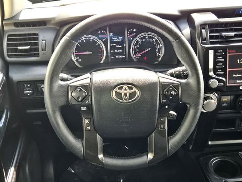 Used 2022 Toyota 4Runner TRD Off-Road image 21