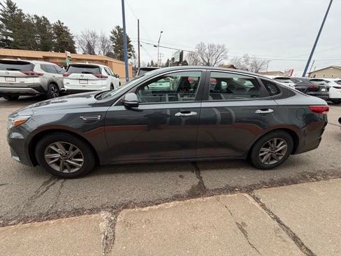 Used 2020 Kia Optima LX image 4