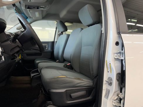 Used 2017 RAM 2500 SLT AWD/4WD image 18
