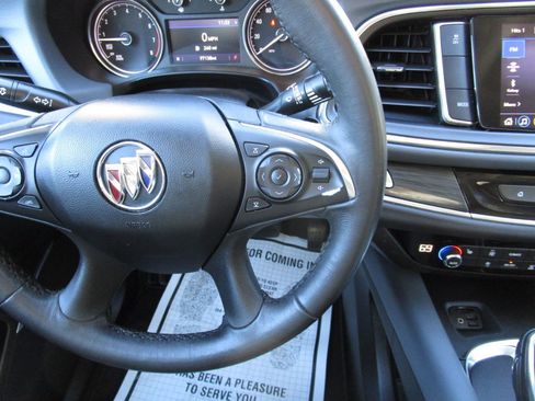 Used 2021 Buick Enclave Essence w/ Trailering Package, 5000 lbs. FWD image 13
