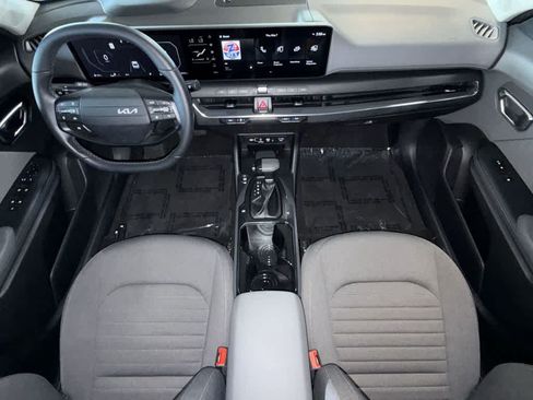 Used 2025 Kia K4 EX FWD image 24