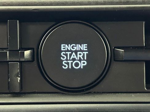 Used 2025 Hyundai Santa Fe Calligraphy image 25