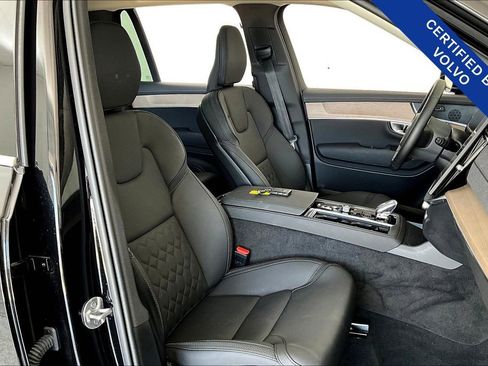 Certified 2025 Volvo XC90 B6 Plus image 10