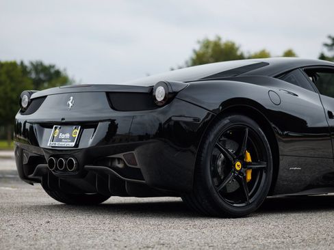 Used 2012 Ferrari 458 Italia Coupe RWD image 12
