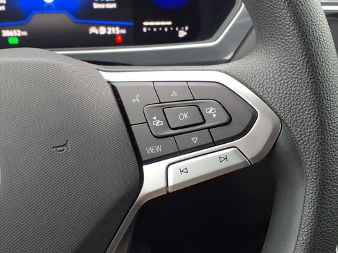 Certified 2022 Volkswagen Tiguan S image 15