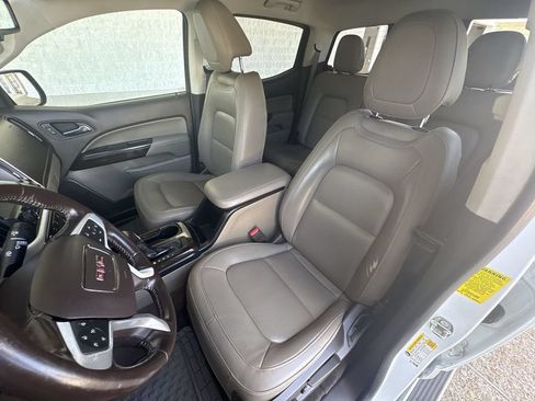 Certified 2018 GMC Canyon SLT w/ Driver Alert Package RWD image 19