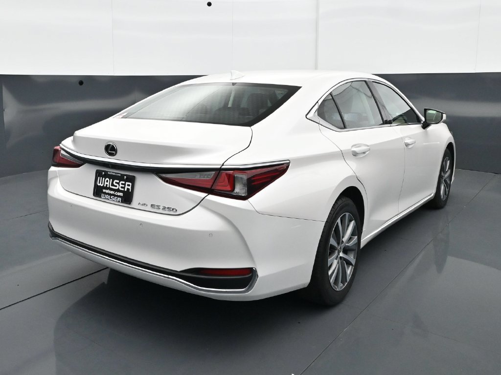 Used 2021 Lexus ES 250 AWD/4WD image 6