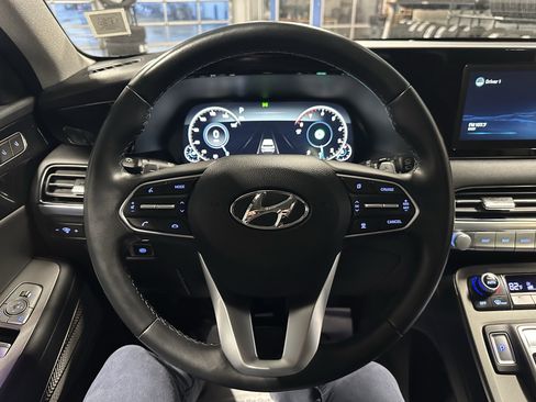 Used 2022 Hyundai Palisade Limited w/ Cargo Package image 9