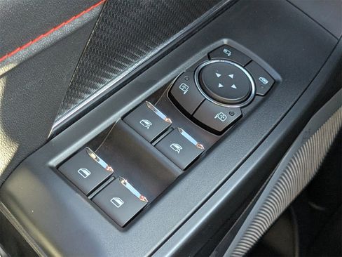 Used 2025 Ford F150 Raptor image 27