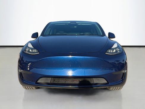 Used 2023 Tesla Model Y Long Range image 8