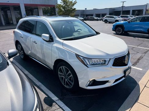 Used 2018 Acura MDX SH-AWD w/ Advance Package image 1