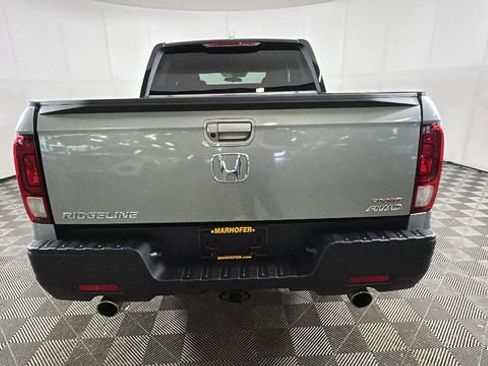 Used 2023 Honda Ridgeline Sport image 3